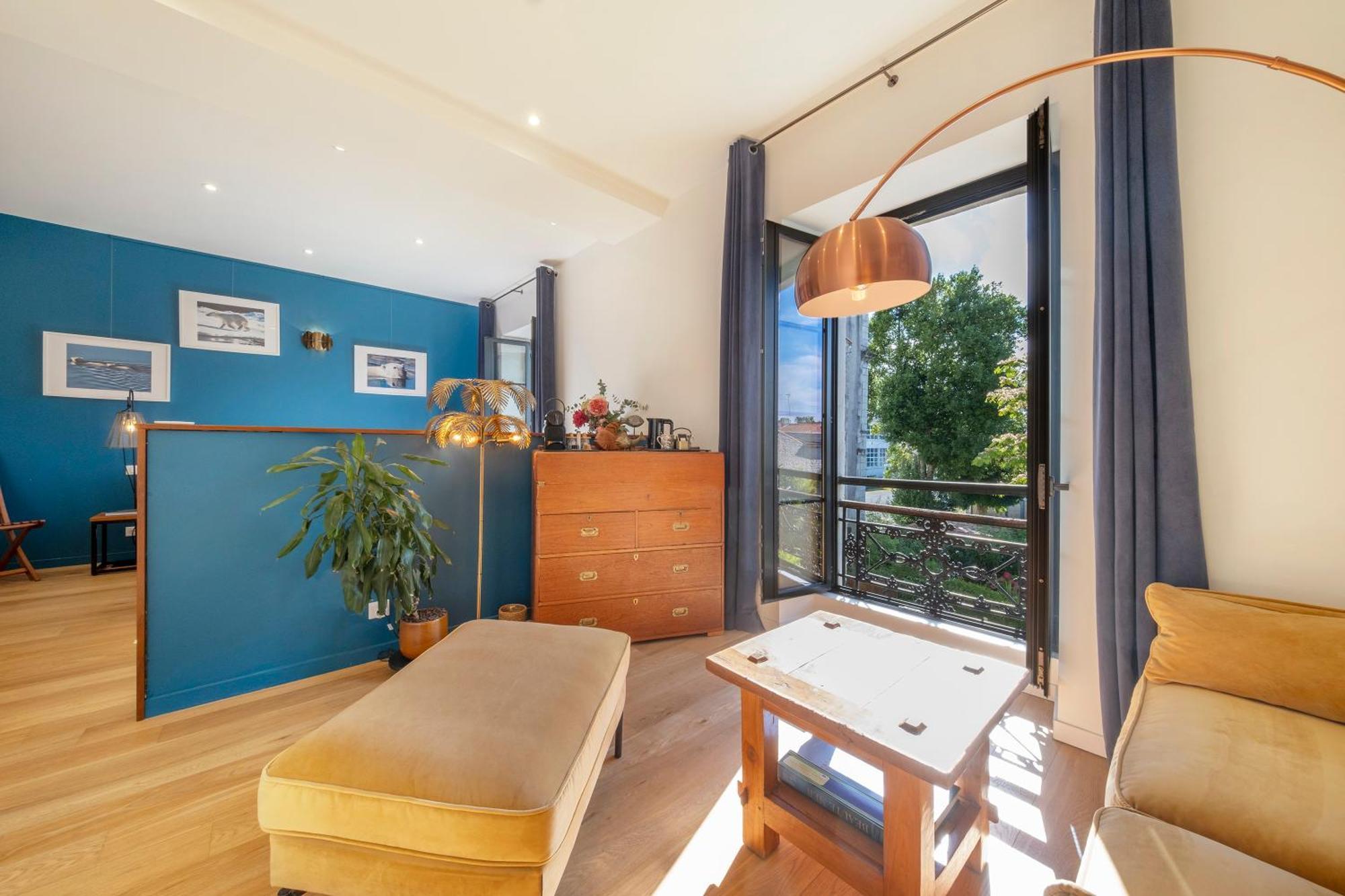 Escale Rochelaise, Gite Urbain Avec Spa Bain Nordique Et Sauna Tonneau La Rochelle  Eksteriør billede